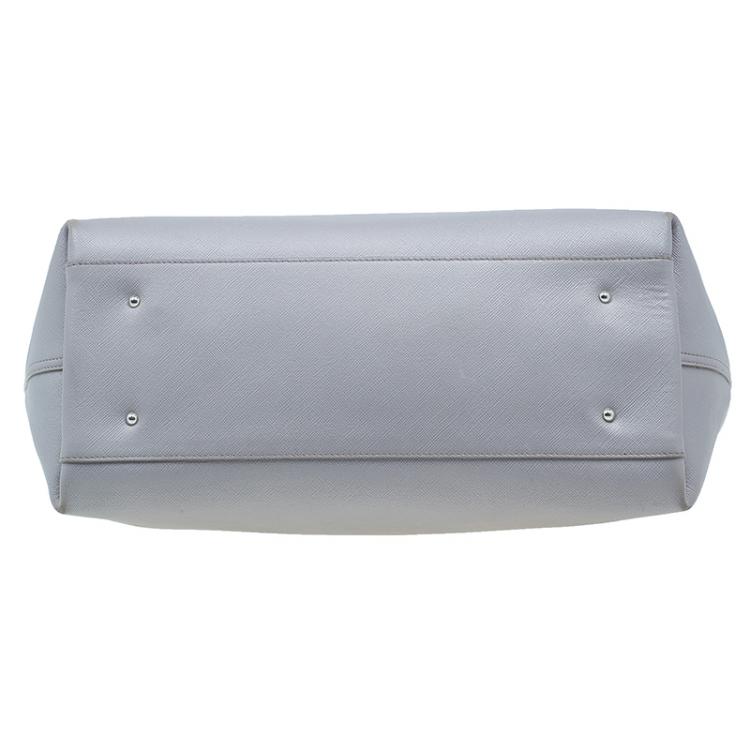 Pre Owned Salvatore Ferragamo Grey Leather Shopper Tote