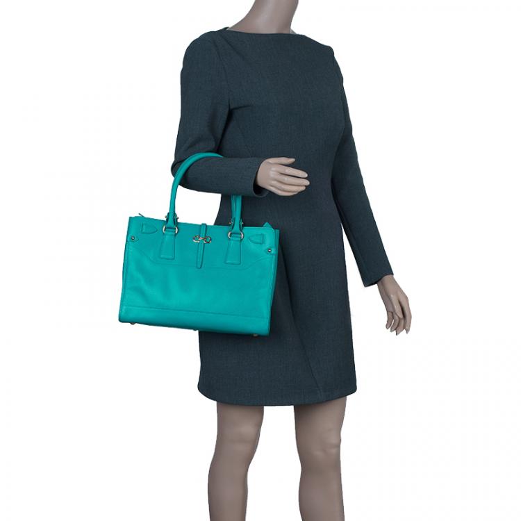 مملوكة مسبقًا Salvatore Ferragamo Green Leather Medium Briana Tote