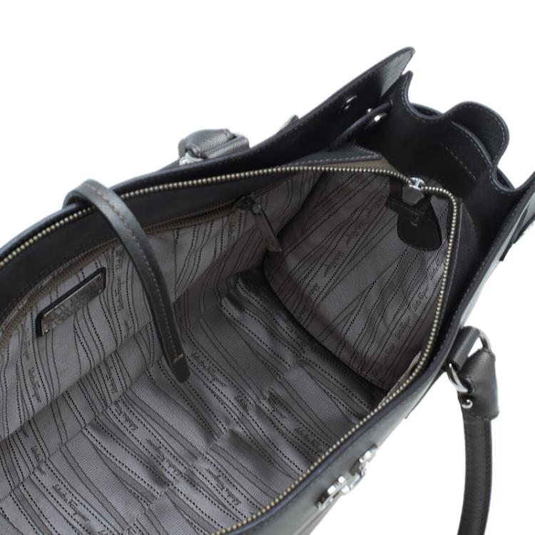 Pre Owned Salvatore Ferragamo Metallic Grey Leather Large Briana Tote