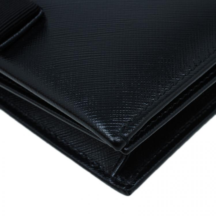Pre Owned Salvatore Ferragamo Black Leather Miss Vara Chain Wallet