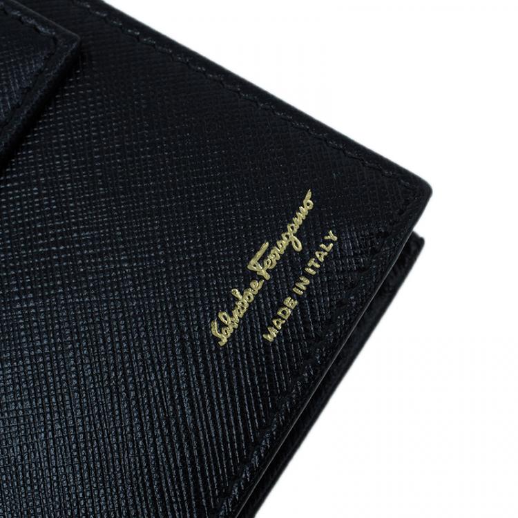 Pre Owned Salvatore Ferragamo Black Leather Miss Vara Chain Wallet