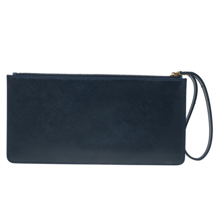 Pre Owned Salvatore Ferragamo Navy Blue Leather Gancio Wristlet Clutch