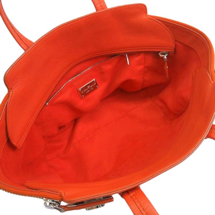 Pre Owned Salvatore Ferragamo Orange Calf Leather Verve Tote