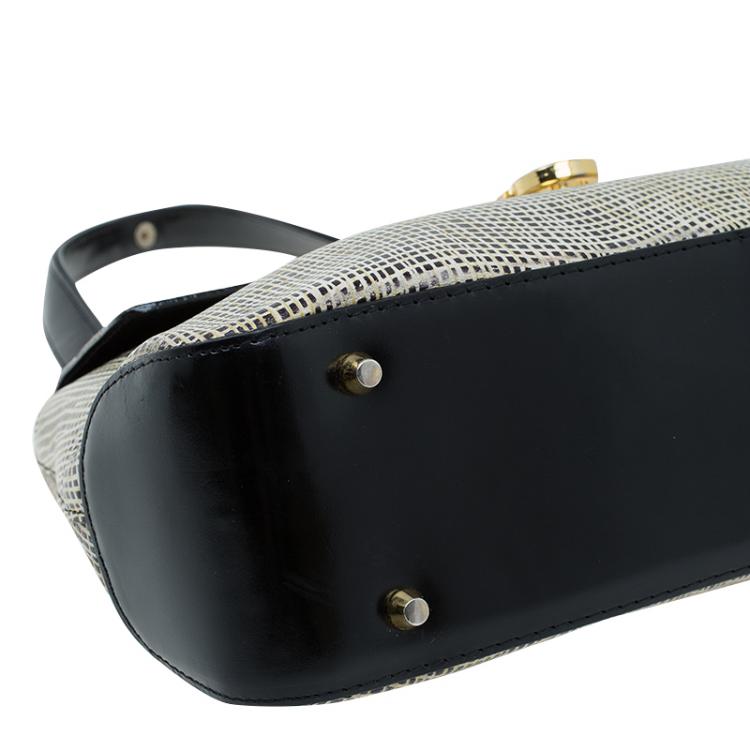 مملوكة مسبقًا Salvatore Ferragamo Bi Color Embossed Leather Gancini Shoulder Bag