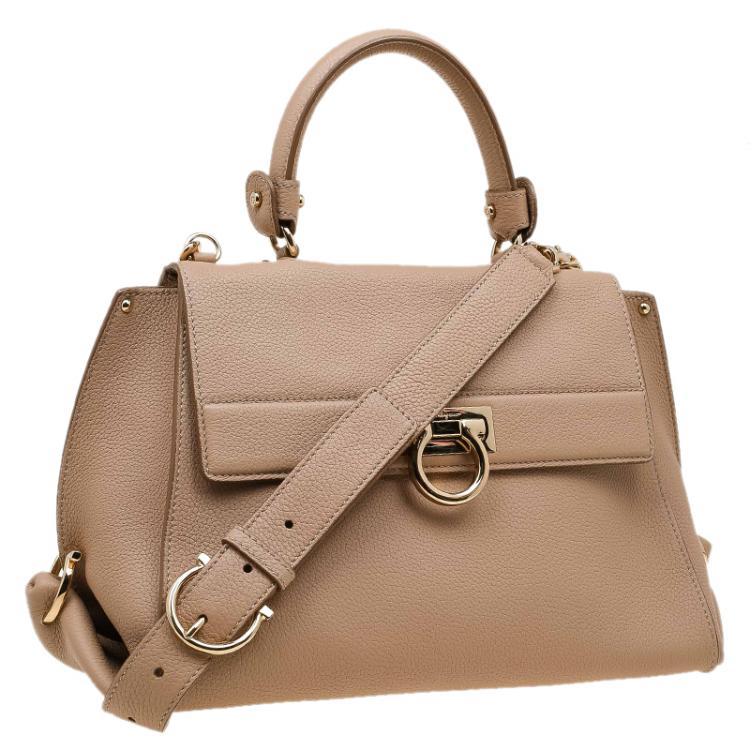مملوكة مسبقًا Salvatore Ferragamo Beige Leather Medium Sofia Top Handle Bag
