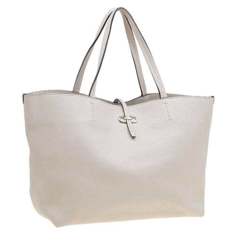 Pre Owned Salvatore Ferragamo Beige Leather Bice Tote