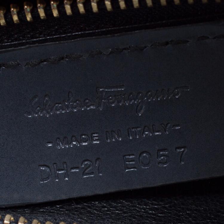 Pre Owned Salvatore Ferragamo Grey Patent Leather Jody Shoulder Bag