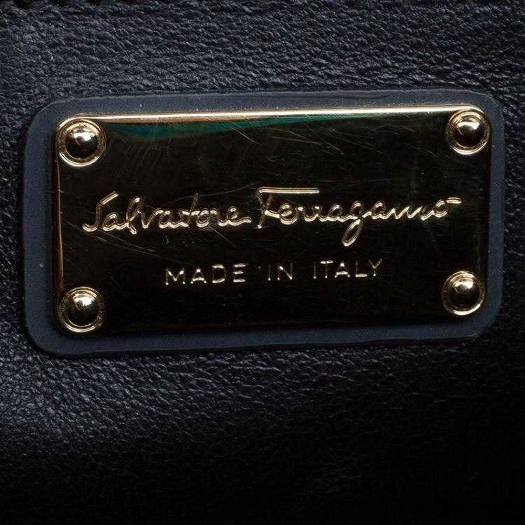 Pre Owned Salvatore Ferragamo Grey Patent Leather Jody Shoulder Bag