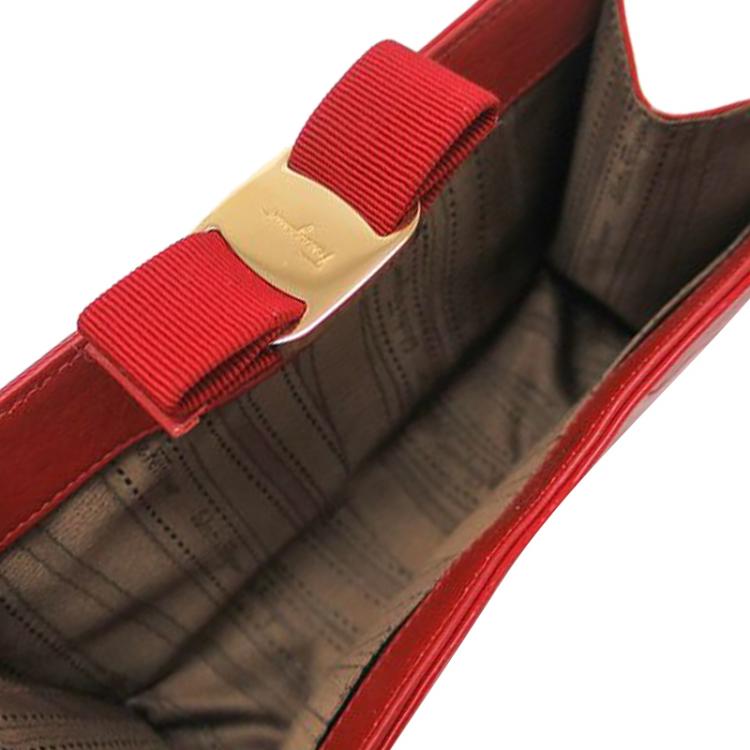 Pre Owned Salvatore Ferragamo Red Patent Leather Chain Shoulder Bag