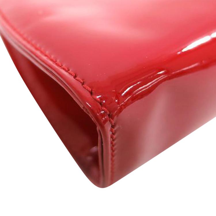 Pre Owned Salvatore Ferragamo Red Patent Leather Chain Shoulder Bag