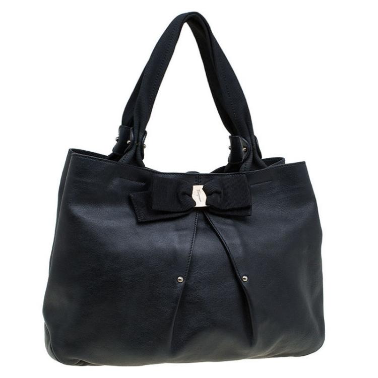 Pre Owned Salvatore Ferragamo Black Leather Miss Vara Tote
