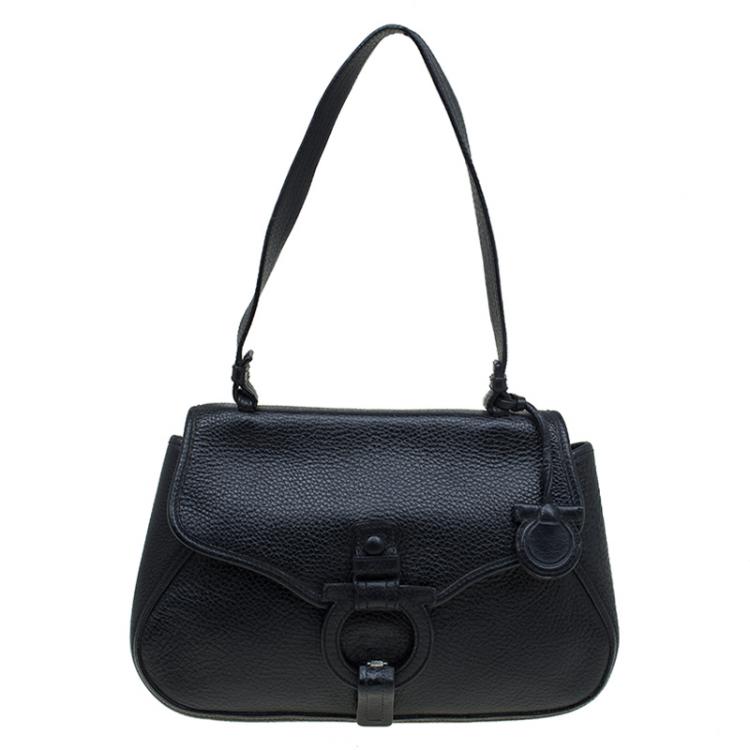 Pre Owned Salvatore Ferragamo Black Pebbled Leather Shoulder Bag
