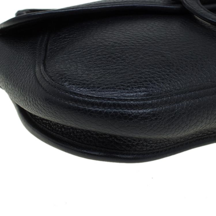 Pre Owned Salvatore Ferragamo Black Pebbled Leather Shoulder Bag