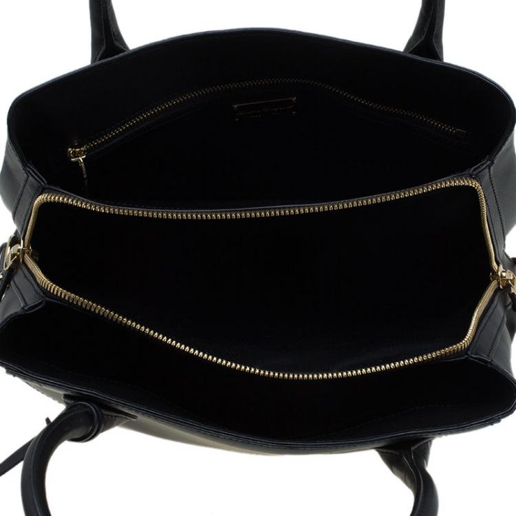 Pre Owned Salvatore Ferragamo Black Leather Fiamma Tote