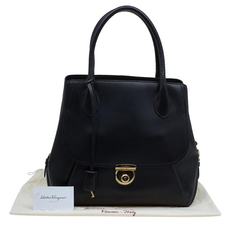 Pre Owned Salvatore Ferragamo Black Leather Fiamma Tote