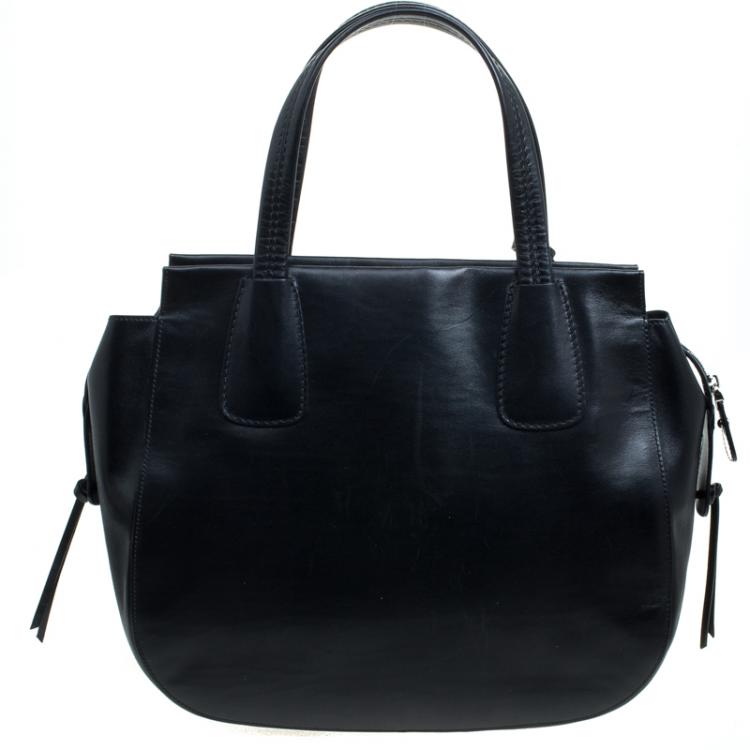 مملوكة مسبقًا Salvatore Ferragamo Black Leather Mardea Tote