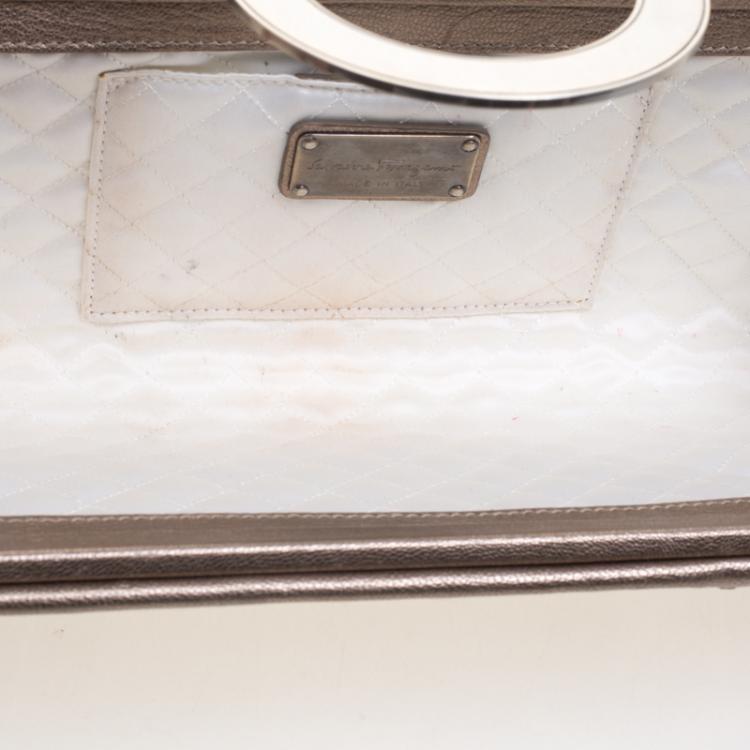 مملوكة مسبقًا Salvatore Ferragamo Bronze Leather Musa Gancini Clutch