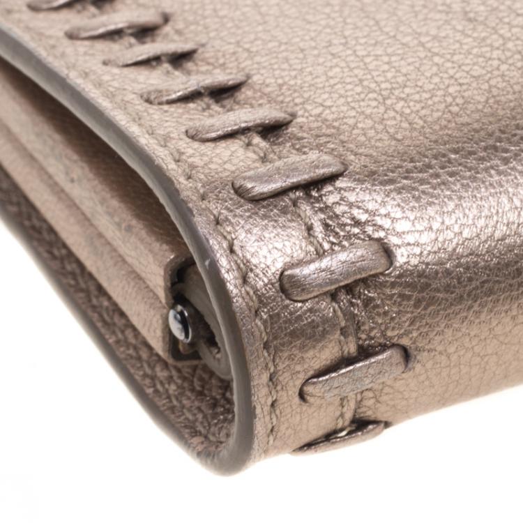 مملوكة مسبقًا Salvatore Ferragamo Bronze Leather Musa Gancini Clutch