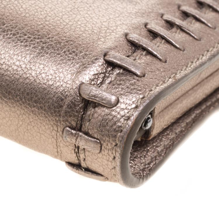 مملوكة مسبقًا Salvatore Ferragamo Bronze Leather Musa Gancini Clutch