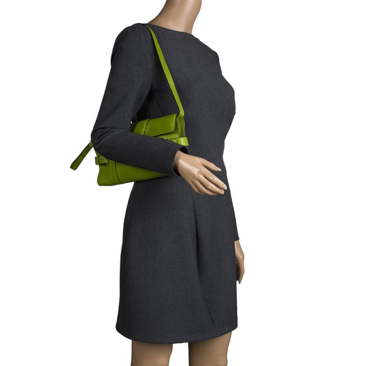 Pre Owned Salvatore Ferragamo Green Leather Shoulder Bag