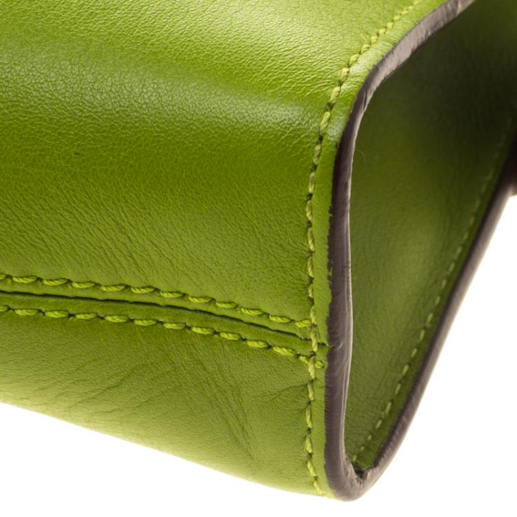 Pre Owned Salvatore Ferragamo Green Leather Shoulder Bag