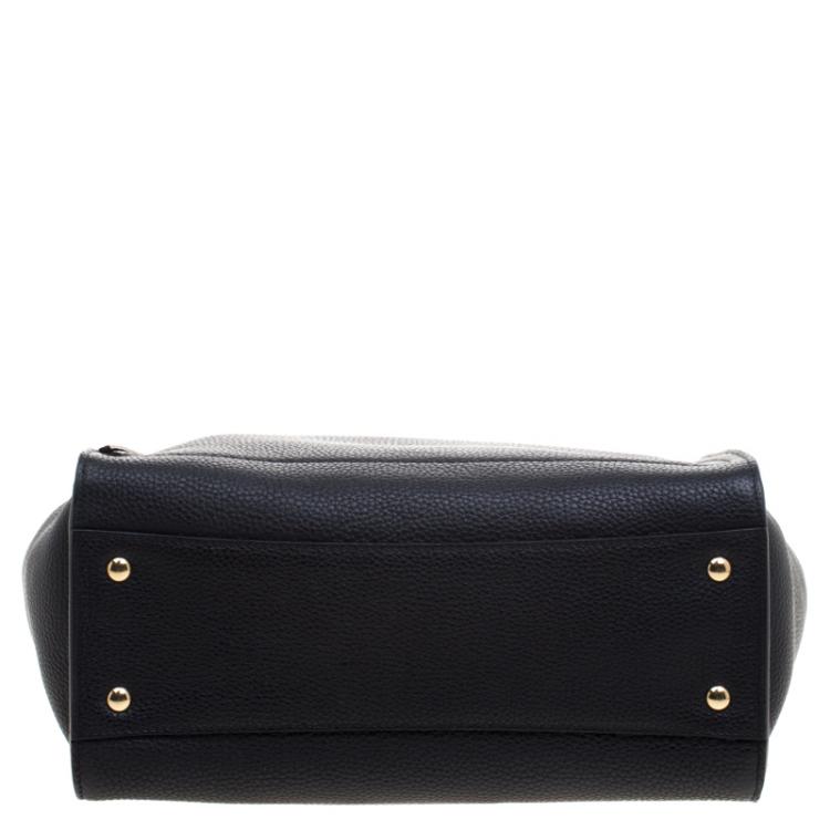 Pre Owned Salvatore Ferragamo Black Leather Medium Amy Tote