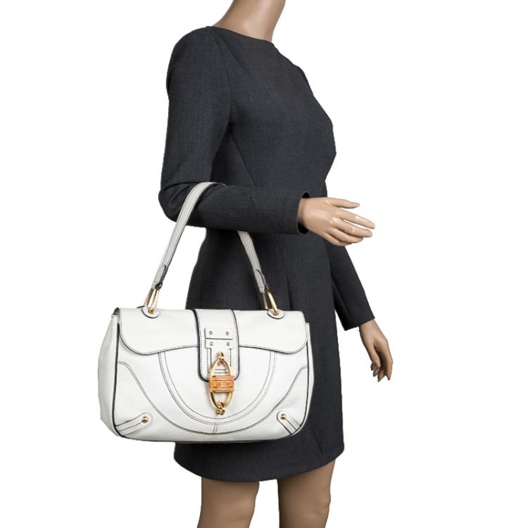 مملوكة مسبقًا Salvatore Ferragamo White Leather Bamboo Motif Shoulder Bag