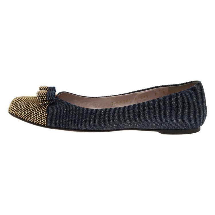 Pre Owned Salvatore Ferragamo Studded Denim Bow Ballet Flats Size 38.5
