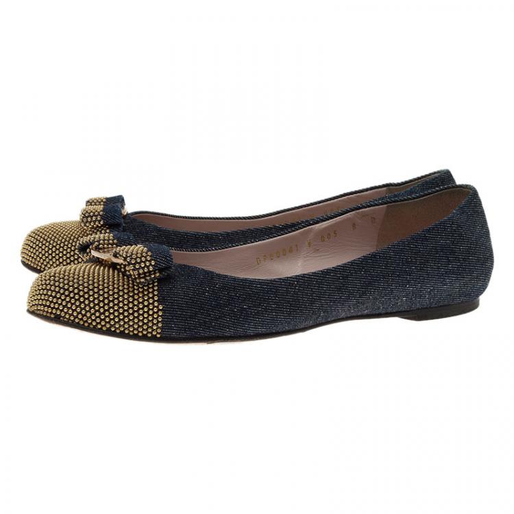 Pre Owned Salvatore Ferragamo Studded Denim Bow Ballet Flats Size 38.5