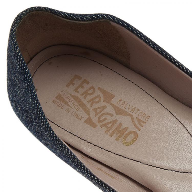 Pre Owned Salvatore Ferragamo Studded Denim Bow Ballet Flats Size 38.5