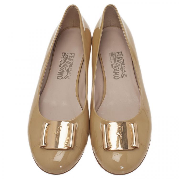 Pre Owned Salvatore Ferragamo Beige Leather Sun Ballet Flats Size 40.5