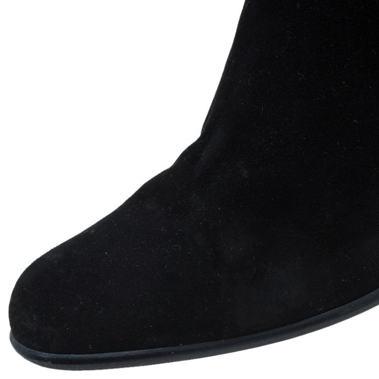 مملوكة مسبقًا Salvatore Ferragamo Black Suede Knee Boots Size 40