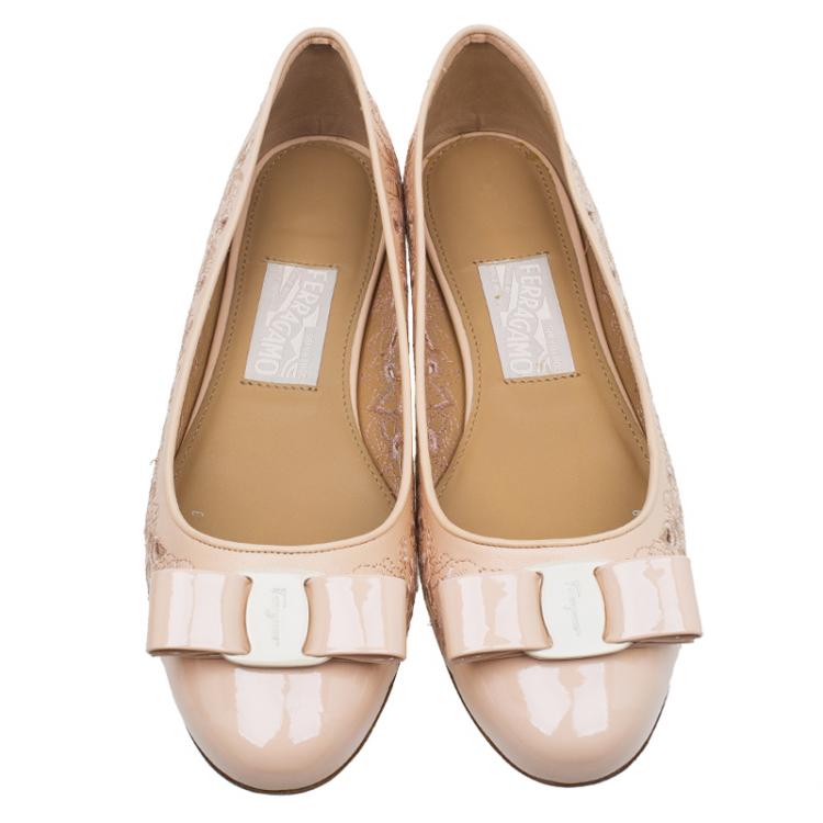Pre Owned Salvatore Ferragamo Beige Varina Leather Laser Cut Out Ballet Flats Size 39.5