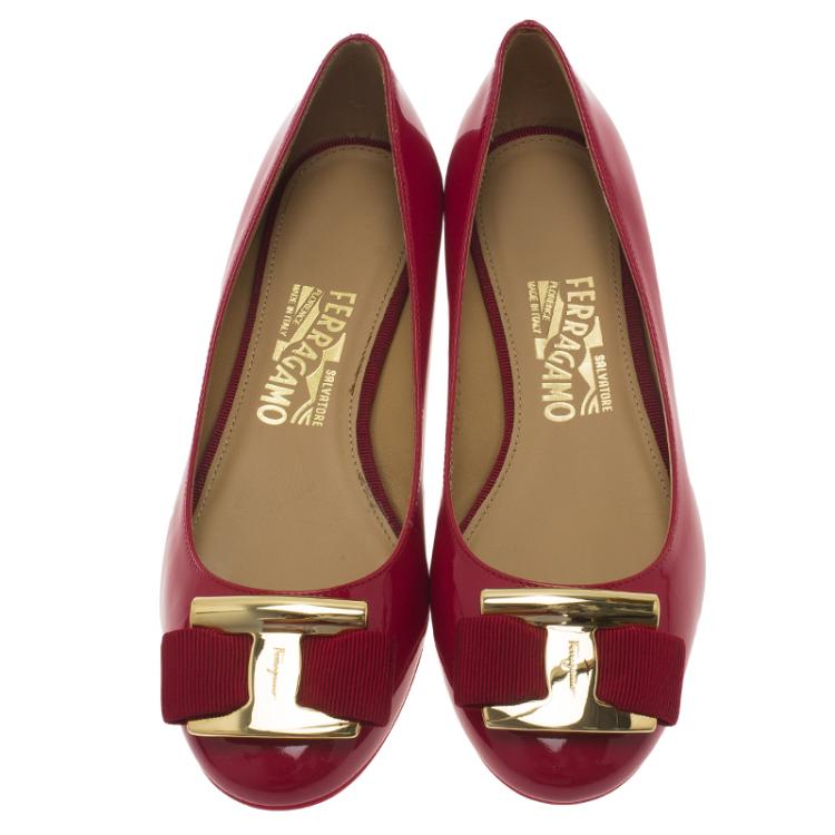 مملوكة مسبقًا Salvatore Ferragamo Red Patent Ninna Kangaroo Bow Ballet Flats Size 36