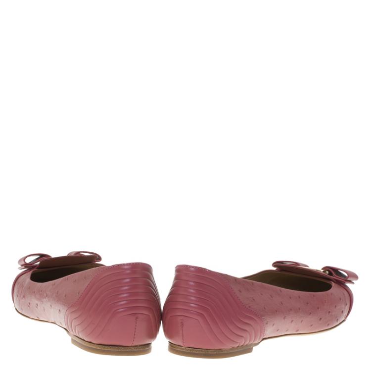 Pre Owned Salvatore Ferragamo Pink Ostrich Bow Ballet Flats Size 38