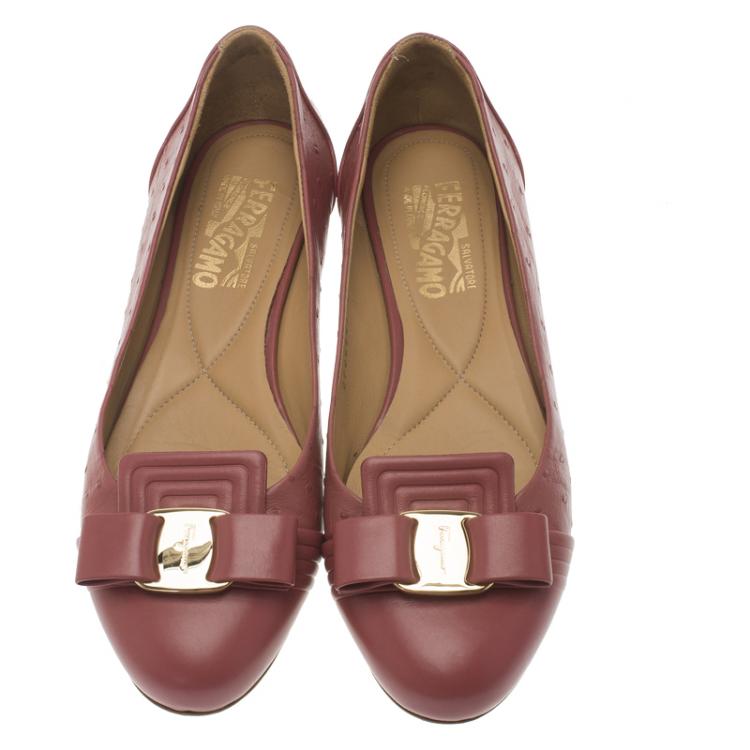 Pre Owned Salvatore Ferragamo Pink Ostrich Bow Ballet Flats Size 38