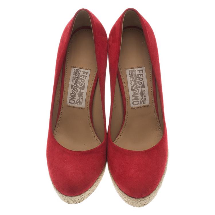 Pre Owned Salvatore Ferragamo Red Suede Bernie Espadrille Wedge Pumps Size 37