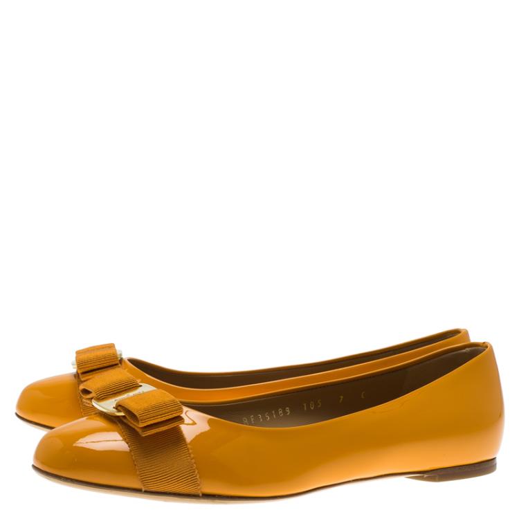 Pre Owned Salvatore Ferragamo Orange Patent Vara Ballet Flats Size 37.5