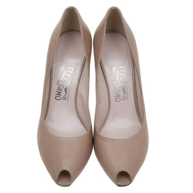 Pre Owned Salvatore Ferragamo Brown Leather Peep Toe Platform Pumps Size 38.5