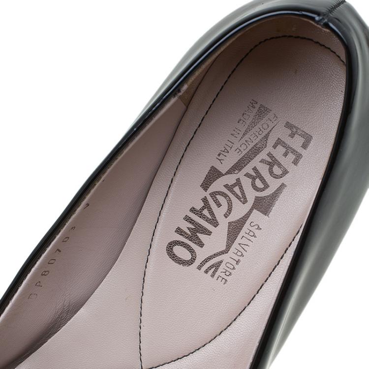 Pre Owned Salvatore Ferragamo Black Patent Varina Ballet Flats Size 37.5