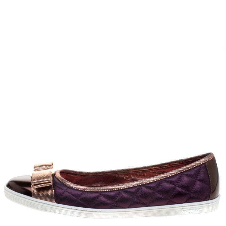 Pre Owned Salvatore Ferragamo Two Tone Quilted Leather Rufina Sneaker Ballet Flats Size 37.5