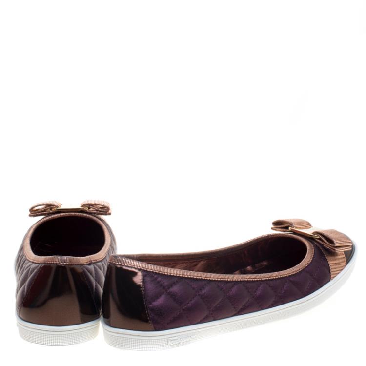Pre Owned Salvatore Ferragamo Two Tone Quilted Leather Rufina Sneaker Ballet Flats Size 37.5