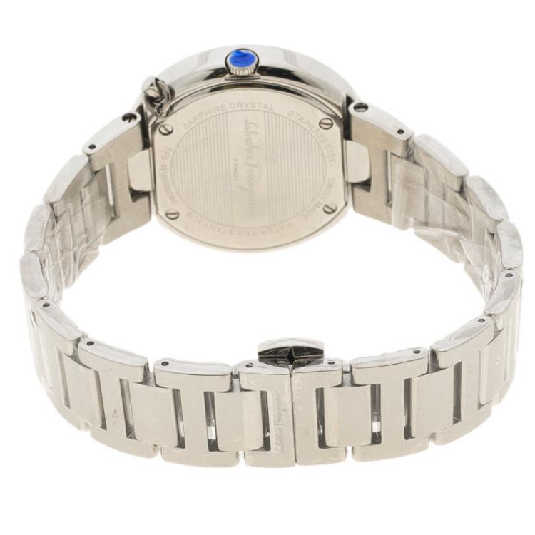 Pre Owned Salvatore Ferragamo Cream Stainless Steel Gancino FF5010013 Women's Wristwatch 36MM