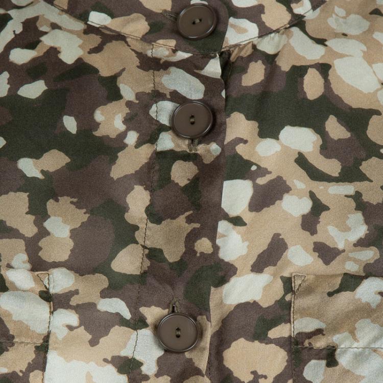 مملوكة مسبقًا Stella McCartney Camouflage Print Button Down Silk Shirt M