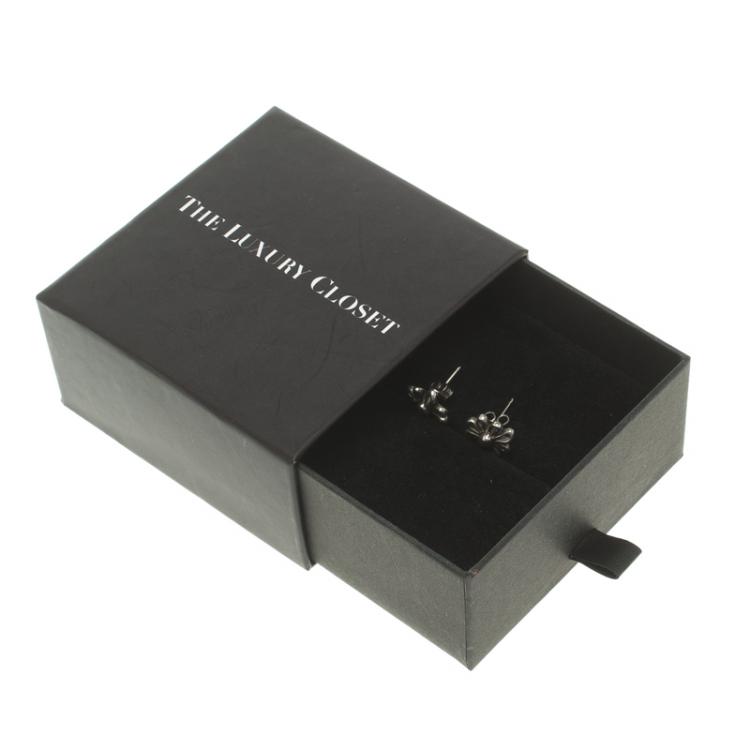 مملوكة مسبقًا Tiffany & Co. Paloma Picasso Daisy Silver Stud Earrings 