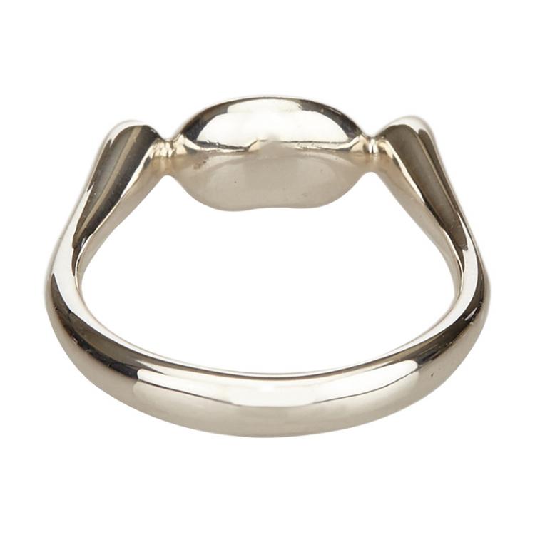 Pre Owned Tiffany & Co. Elsa Peretti Bean Silver Ring Size 51