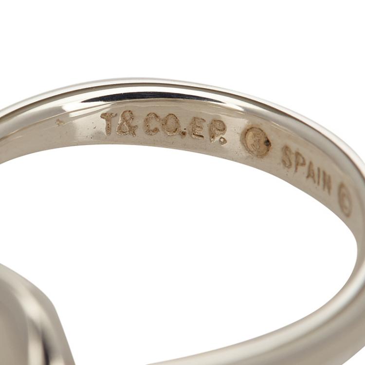Pre Owned Tiffany & Co. Elsa Peretti Bean Silver Ring Size 51