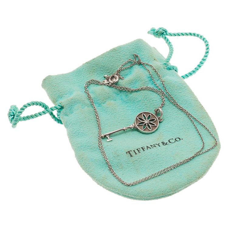 Pre Owned Tiffany & Co. Tiffany Keys Daisy Key Silver Pendant Necklace