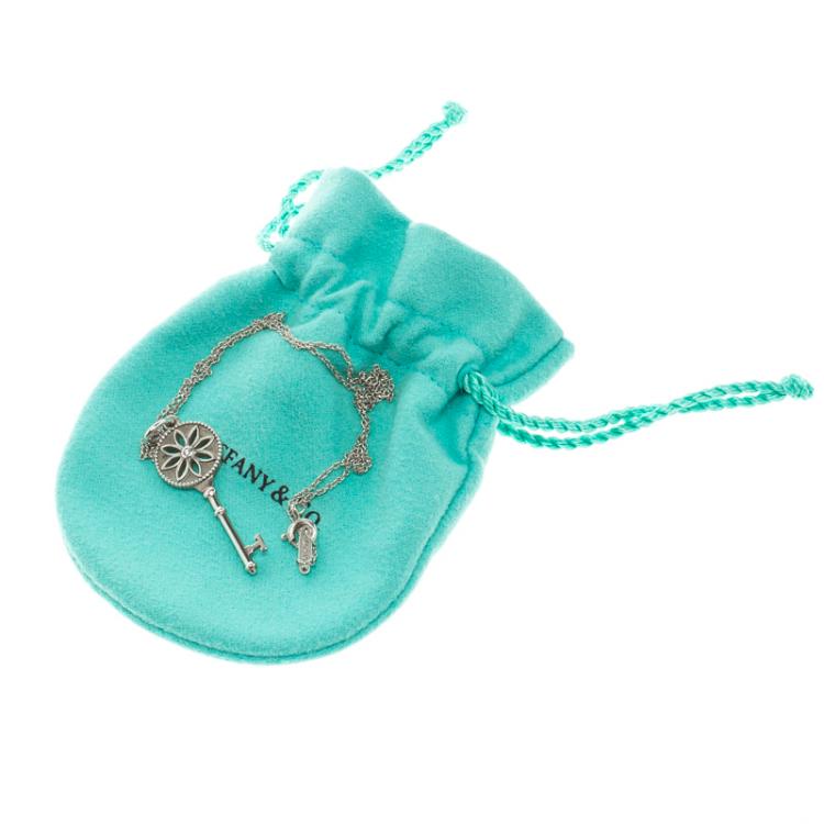 Pre Owned Tiffany & Co. Daisy Key Diamond & Silver Pendant Necklace