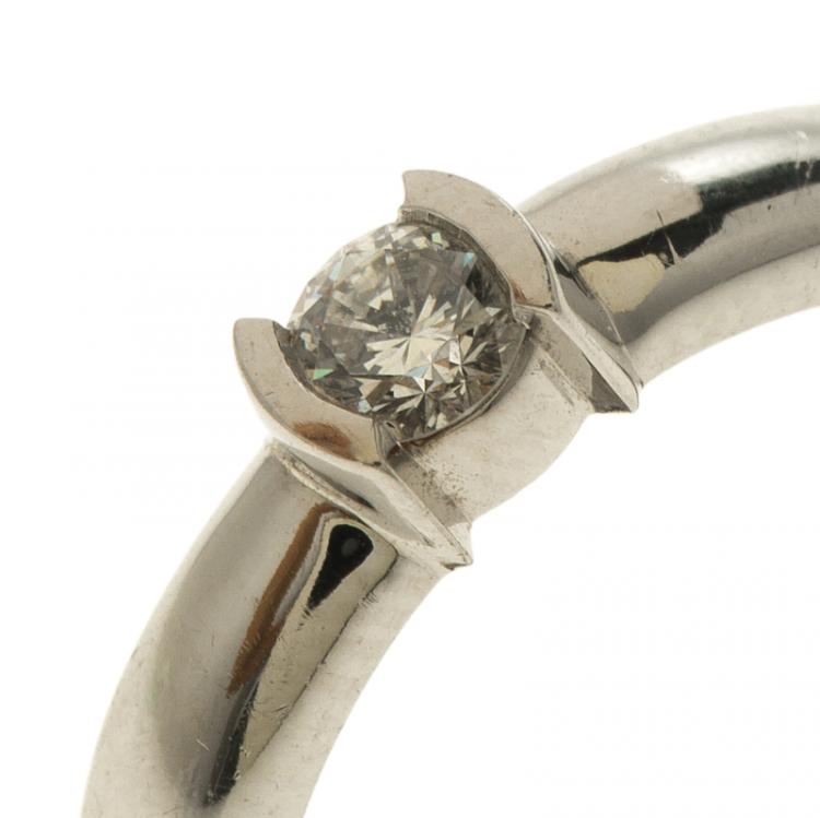Pre Owned Tiffany & Co. Platinum 0.21 Diamond Solitaire Ring Size 50